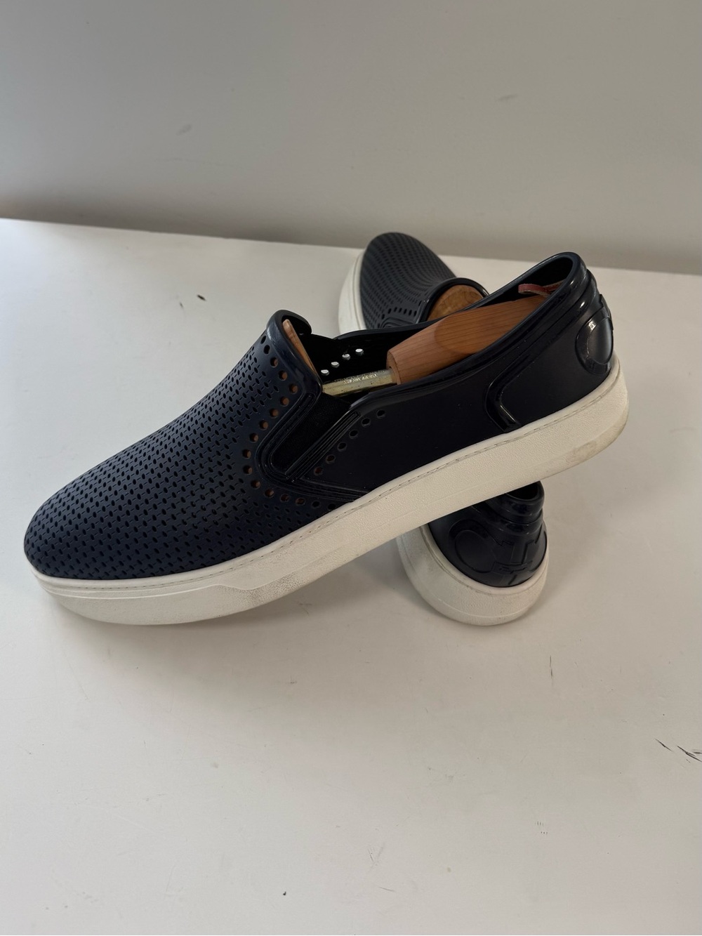 Salvatore Ferragamo Men’s Sneakers 12 - Picture 11 of 16